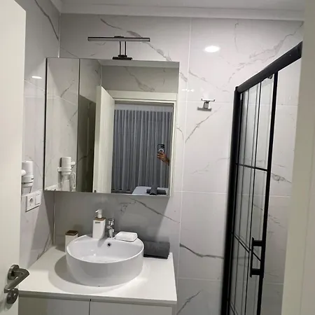 Villa Serentha 2 *